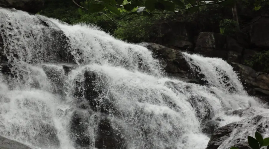 Chinchoti Waterfall